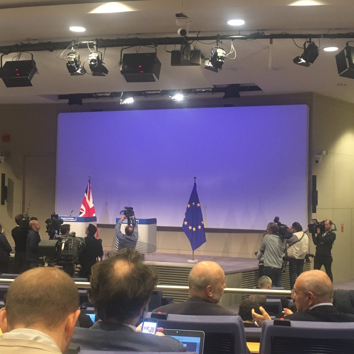 David Davis and @MichelBarnier to take the stage to sum up state of Brexit negotiations