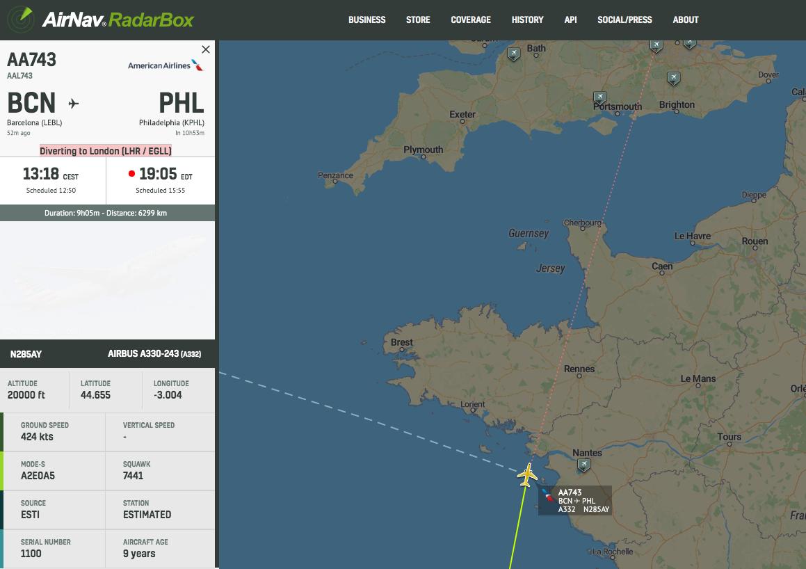 .@AmericanAir AA743 from Barcelona to Philadelphia is declaring an emergency and diverting to London Heathrow    