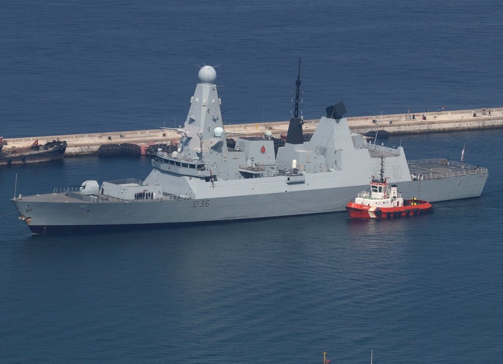 RoyalNavy destroyer @HMSDefender arriving in Gibraltar this morning 