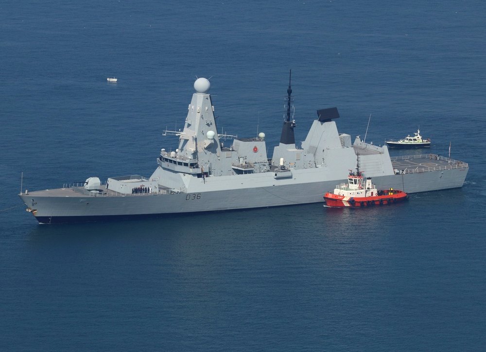 RoyalNavy destroyer @HMSDefender arriving in Gibraltar this morning 