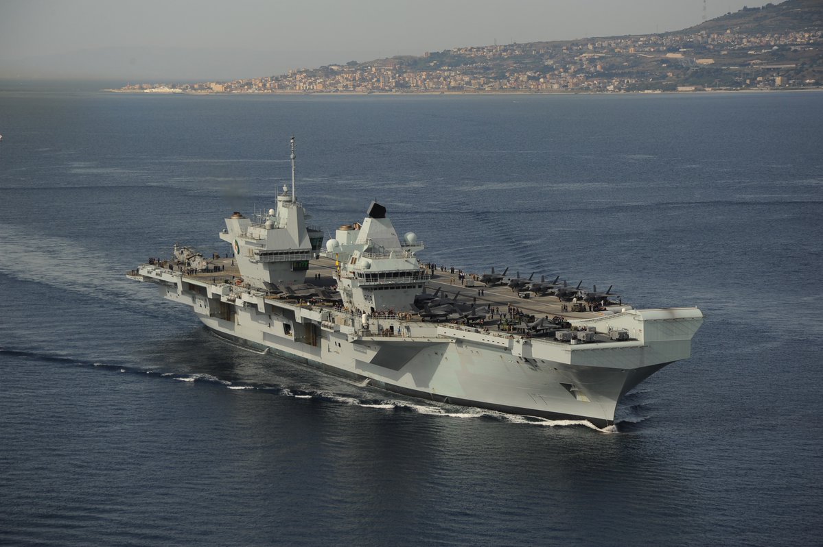 The #UKCarrierStrikeGroup has been in the Mediterranean carrying out exercises and operations with @NATO. They recently passed through the Strait of Messina led by Italian destroyer Andrea Doria. The task group is now continuing its journey east.