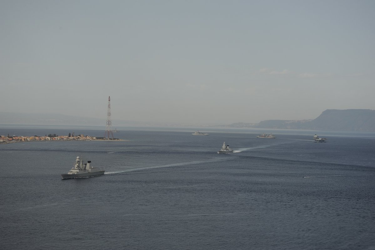 The #UKCarrierStrikeGroup has been in the Mediterranean carrying out exercises and operations with @NATO. They recently passed through the Strait of Messina led by Italian destroyer Andrea Doria. The task group is now continuing its journey east.