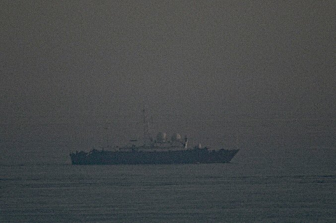 Dover Straits late this evening: Likely Baltic Fleet's Project 864 Vishnya-class intelligence ship Vassily Tatischev SSV231