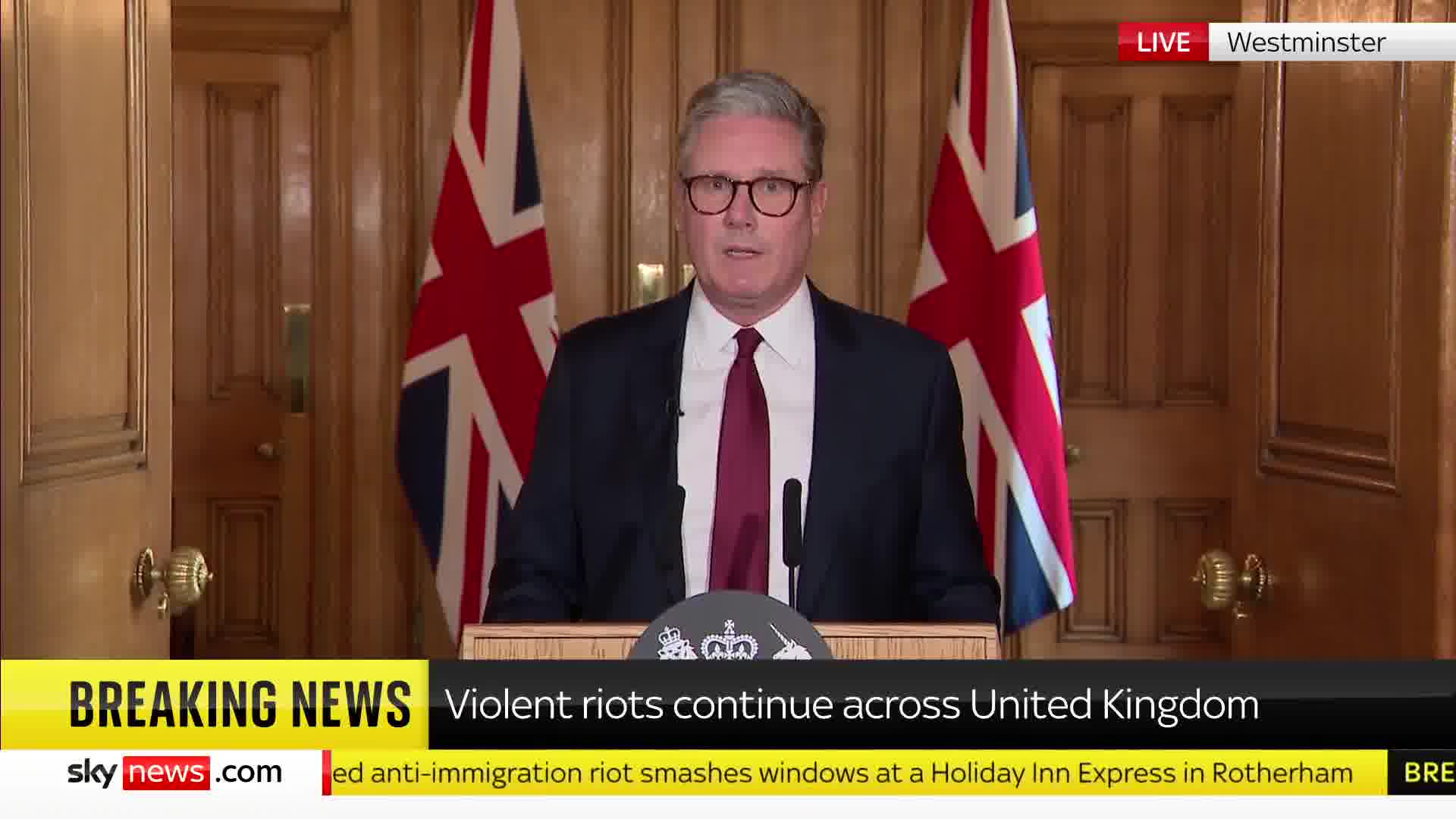 “I guarantee you will regret taking part in this disorder”, UK PM Starmer says Anti-Muslim / immigration riots engulfed UK this weekend following murders falsely attributed to the Muslims